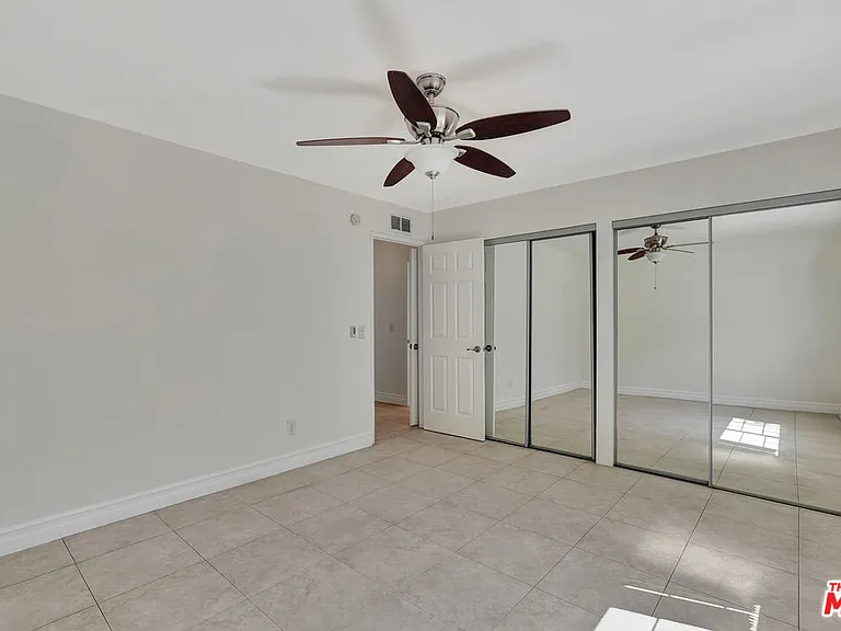 6421 Franrivers Ave — Photo 23