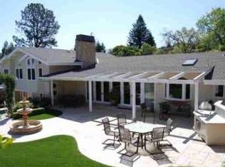 2916 Eaton Ave, San Carlos, CA 94070