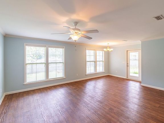 5th image of 141 Montreat Ct