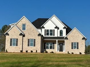 5044 Peppertree Rd, Clemmons, NC 27012