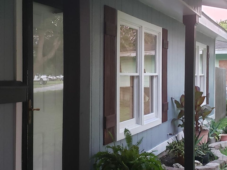 1st image of 1601 Burkedale Dr