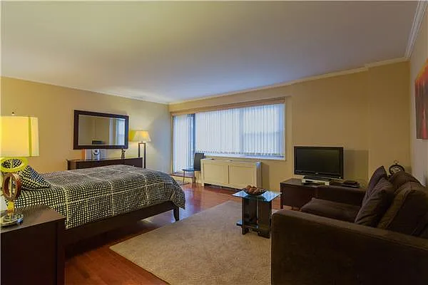 Rented by Direct Properties New York | media 102