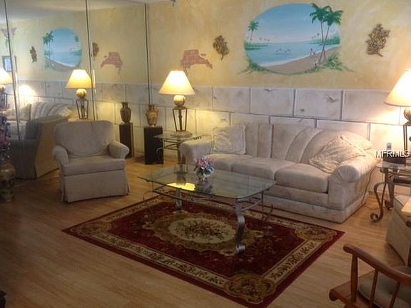 4th image of 1235 S Highland Ave #4-203