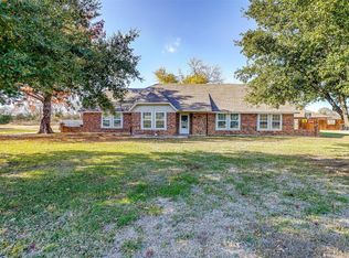 10145 Carlton Pkwy, Waxahachie, TX 75165