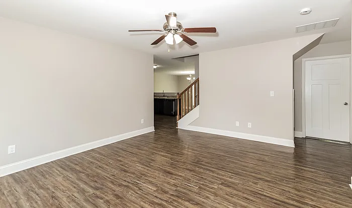 141 Colony Park Ln — Photo 6