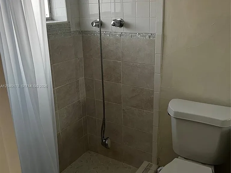 8650 SW 67th Ave #1029 — Photo 9