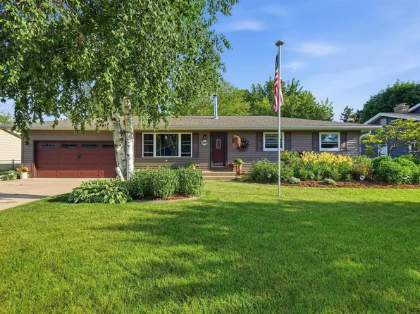 1509 Crystal Ln, Sun Prairie, WI 53590