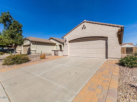 3rd image of 2225 N PECOS Court