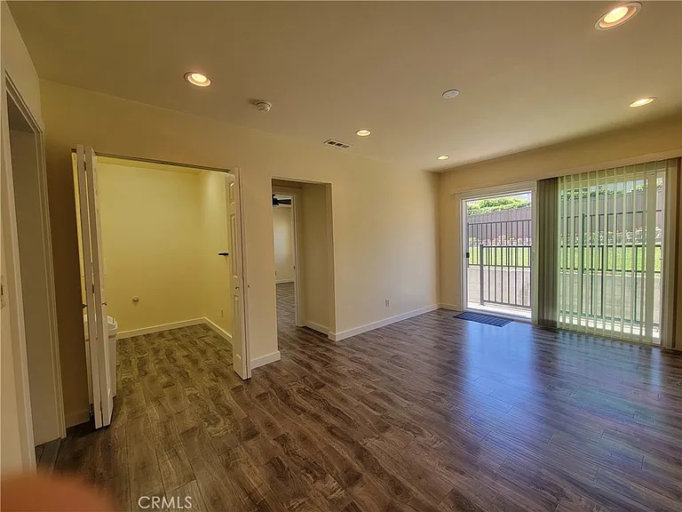 1884 Jaybrook Dr — Photo 45