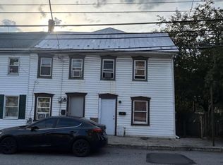 151 N 4th St, Chambersburg, PA 17201