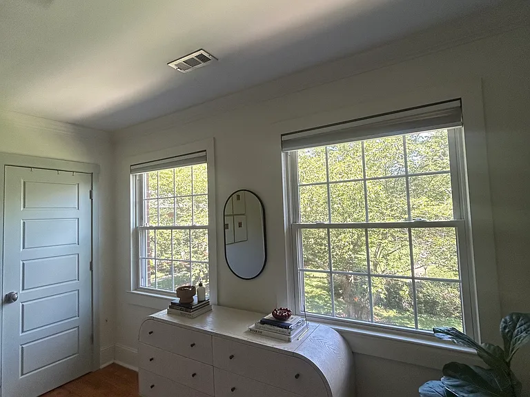 208 N Laurel Ave #2C — Photo 13