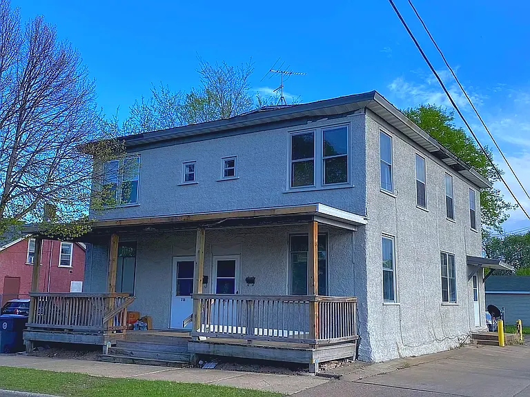 718 Saint Andrew St — Photo 8