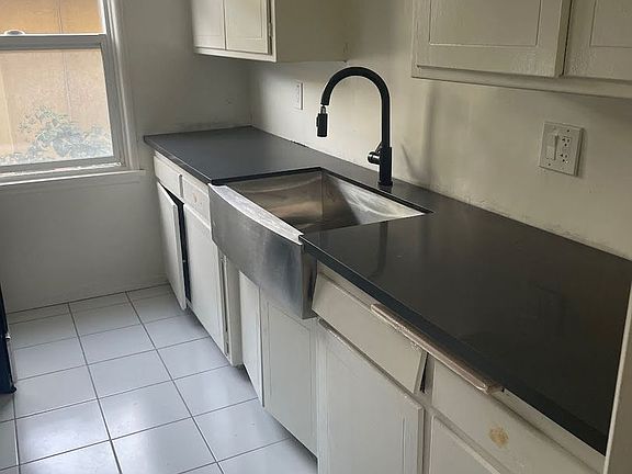 5th image of 8017 Selma Ave APT 202