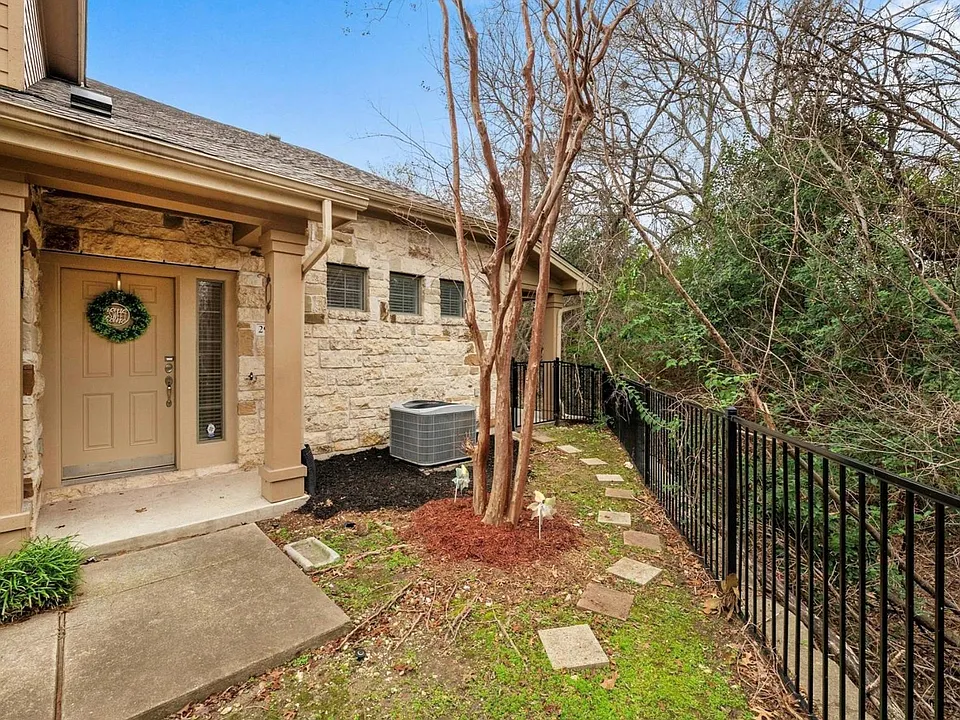 1310 W Parmer Ln #2903