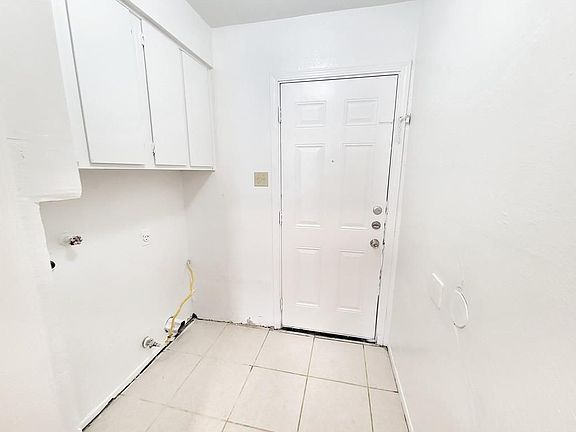 5th image of 12710 Bexley Dr
