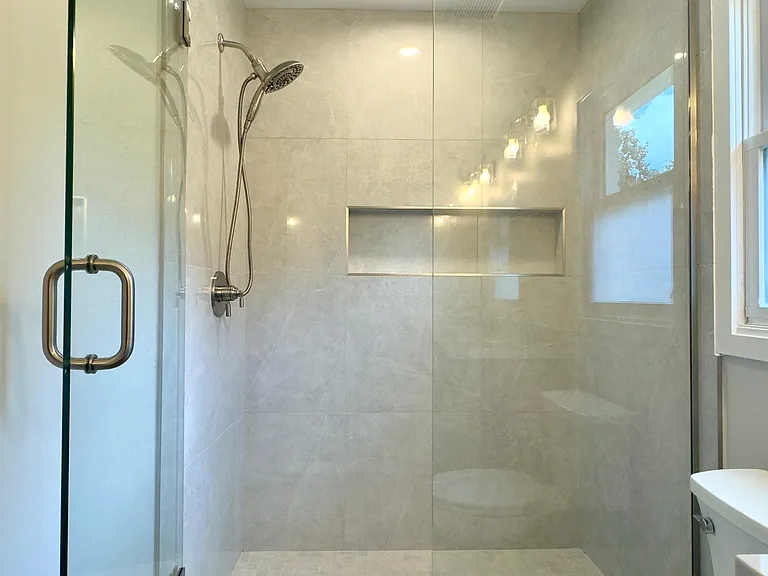 4342 Hilldale Ave — Photo 8