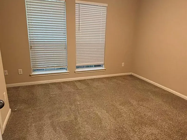25219 Spring Iris Ln — Photo 9