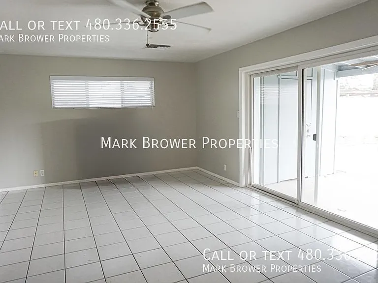 332 E Pierce St — Photo 4