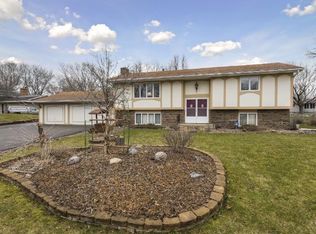 9509 Dakota Rd, Bloomington, MN 55438