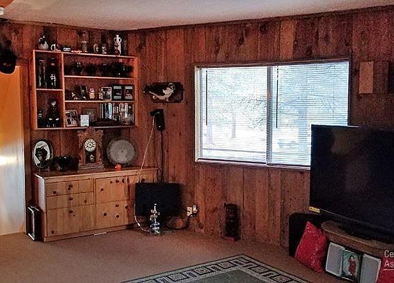 4th image of 18934 River Woods Dr