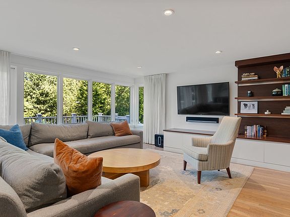 4th image of 15 Wedgwood Rd