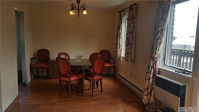 1st image of 21136 23rd Ave