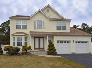 31 North St, Old Bridge, NJ 08857