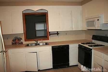 2nd image of 3237 Florida Dr