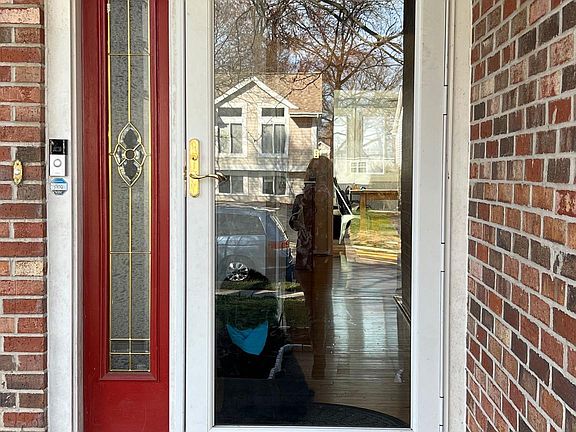 2nd image of 2922 Golden Fleece Dr