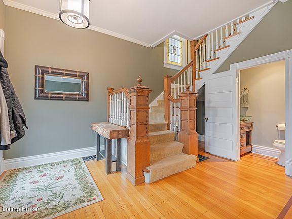 2nd image of 2037 Alta Ave