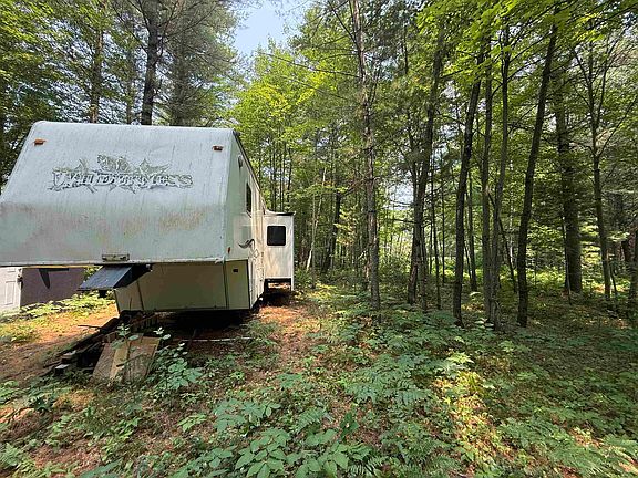 2nd image of N15740 9th Ave