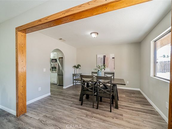 4th image of 17470 Krameria Ave