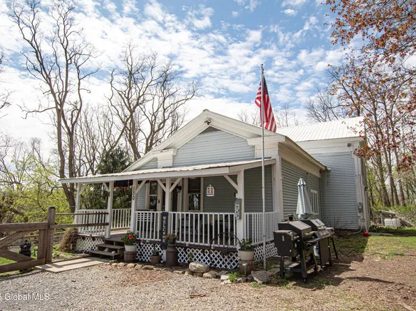 130 Kelly Lane, Fonda, NY 12068
