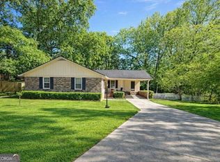 681 Forest Lake Dr N, Macon, GA 31210