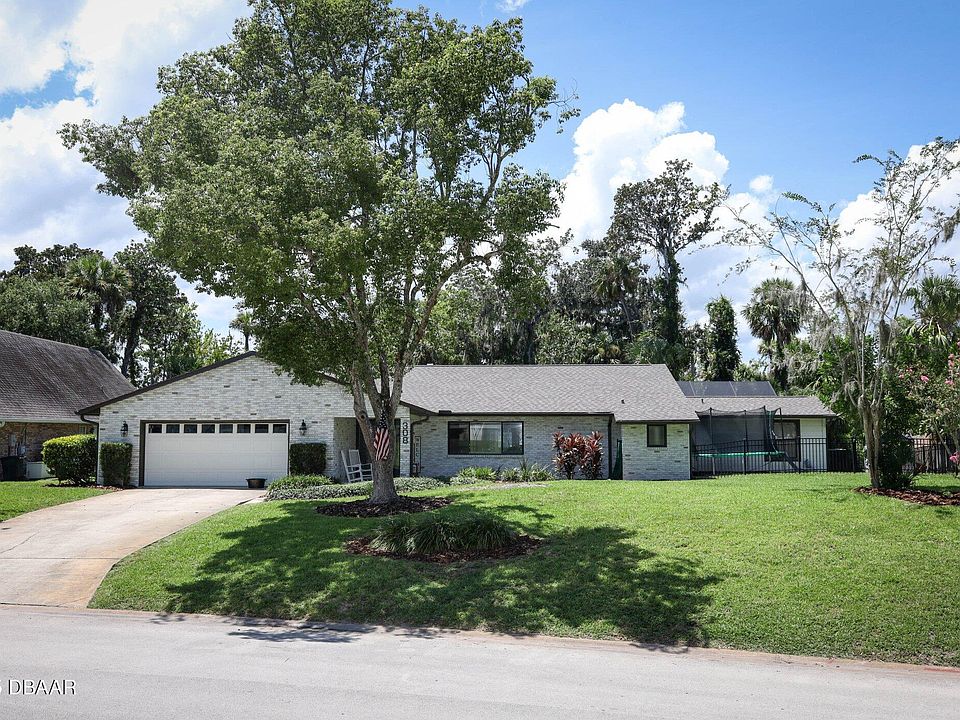 1st image of 308 River Bluff Dr