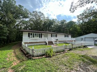 21745 Potter Rd, Kirksville, MO 63501