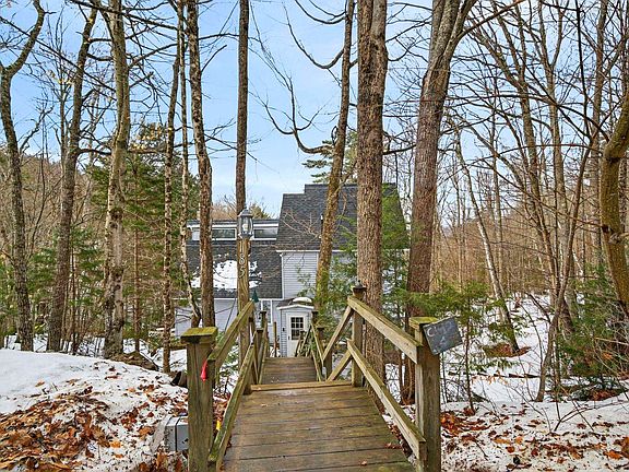 3rd image of 185 Reservoir Road