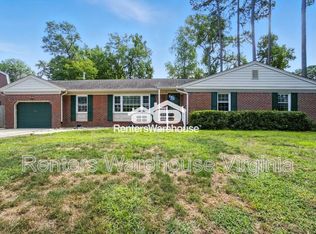 2909 Duke Of York Dr, Chesapeake, VA 23321