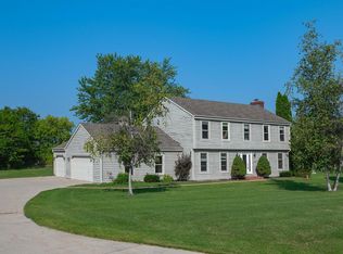 W258S4737 Wood Lilly Ln, Town of waukesha, WI 53189
