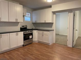 83 4th St, Passaic, NJ 07055