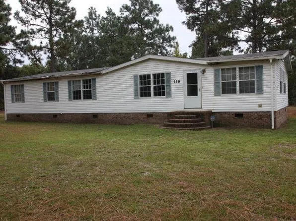 118 Biggs Dr, Hamlet, NC 28345