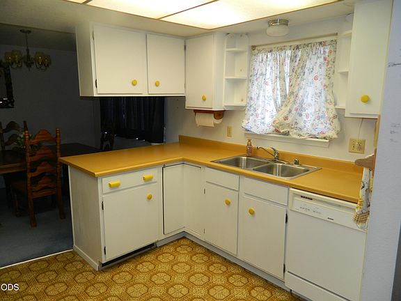 5th image of 4619 Bellm Dr