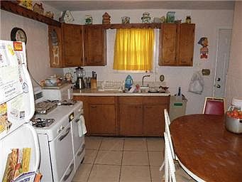 4th image of 2309 N 40th St