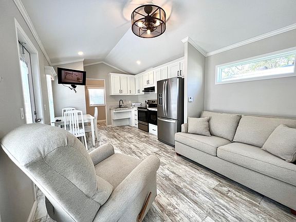 4th image of 8230 Collier Blvd #102