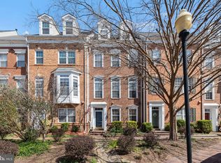 148 Martin Ln, Alexandria, VA 22304