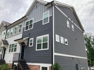 3750 Oxford Cir, Doraville, GA 30340