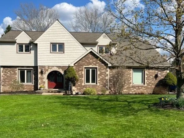 133 Brookside Blvd, Hinckley, OH 44233