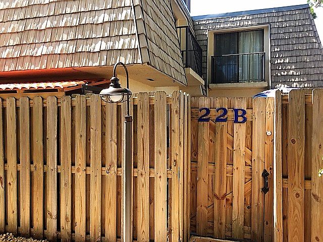 1st image of 1170 6th Ave