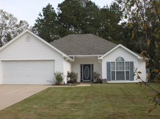 323 Darlington Cir, Dothan, AL 36301