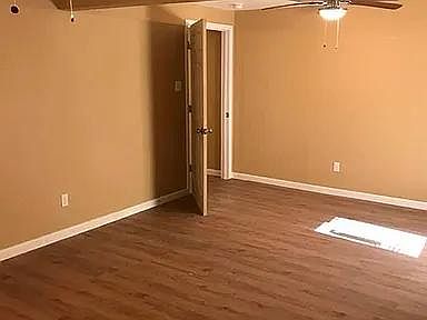 4th image of 331 W Wilson Ave Unit B